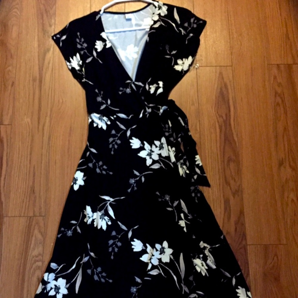 Printed Black Belt Dress